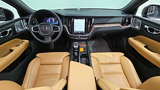 VOLVO V60 CROSS COUNTRY  2 GENERATION B5  AWD 2022