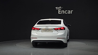 HYUNDAI AVANTE AD 2017