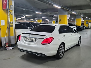 MERCEDES BENZ C-CLASS W205 2017