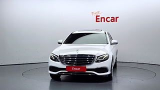 MERCEDES BENZ E-CLASS W213 2018