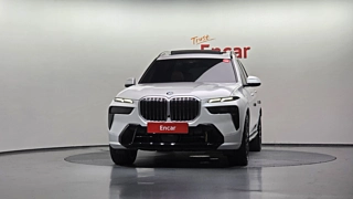 BMW X7 G07 2024
