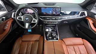 BMW X7 G07 2024