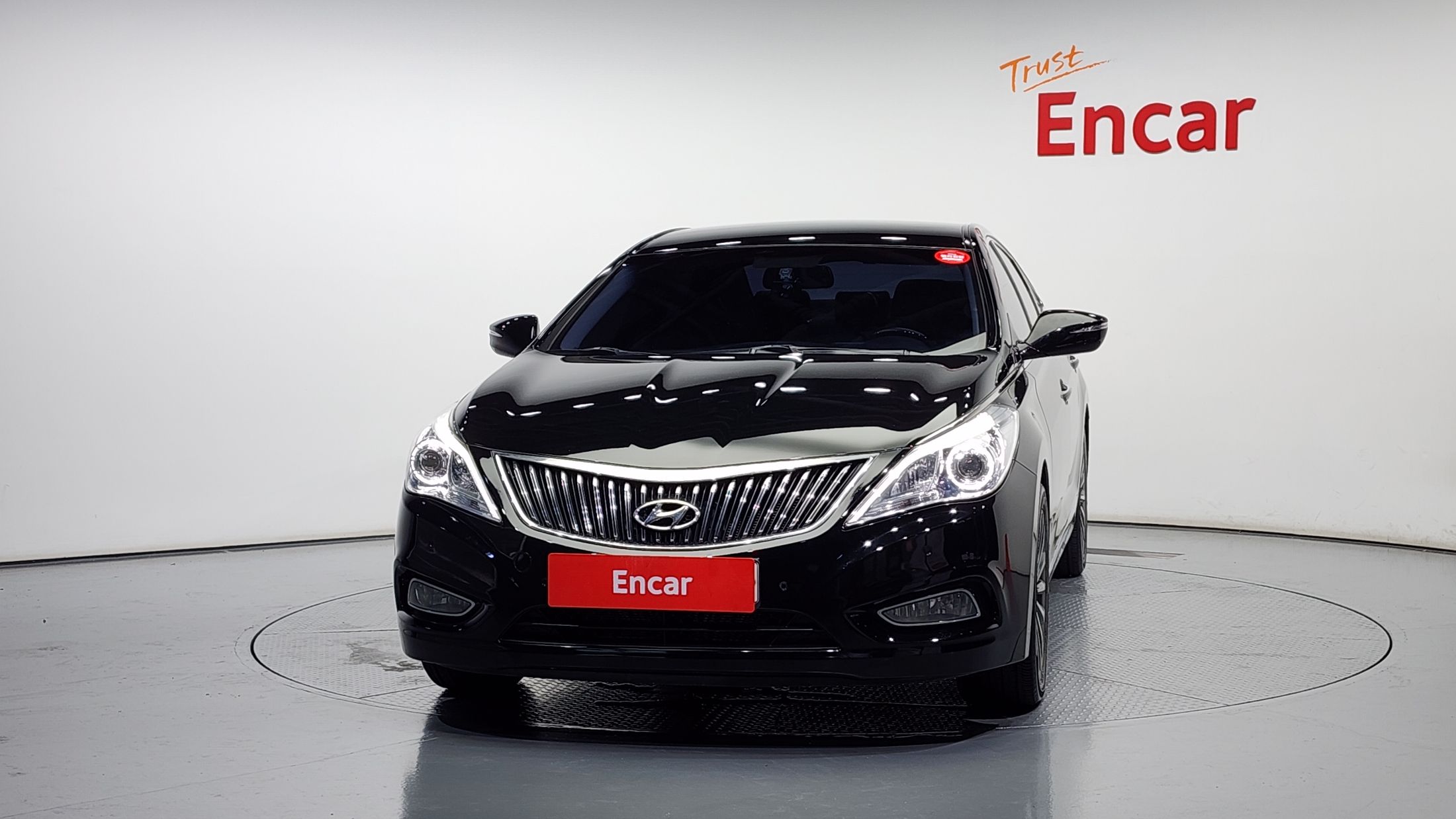 HYUNDAI GRANDEUR HG 2014