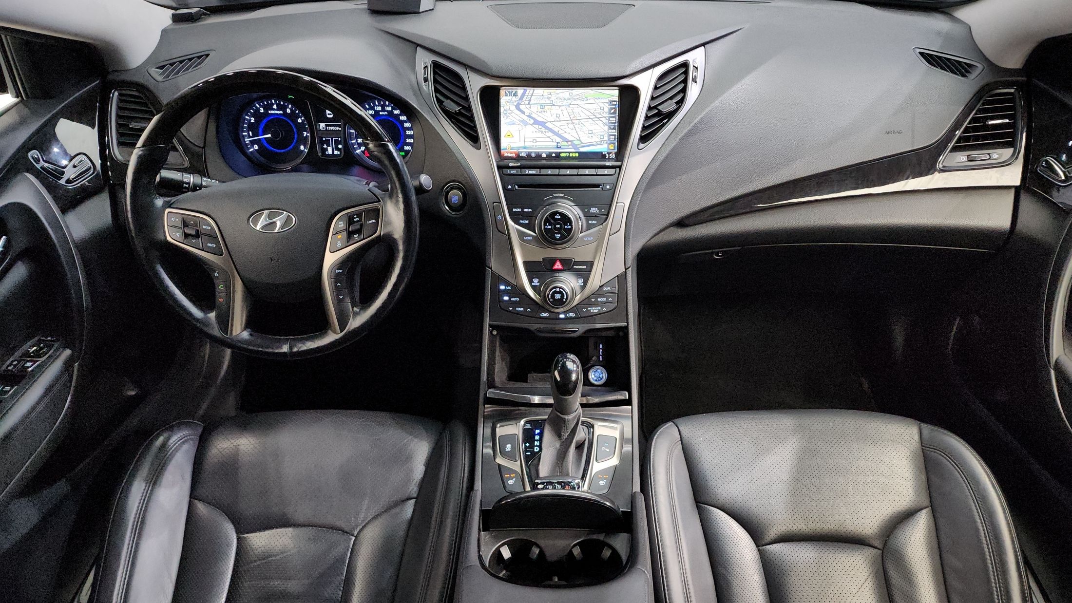 HYUNDAI GRANDEUR HG 2014