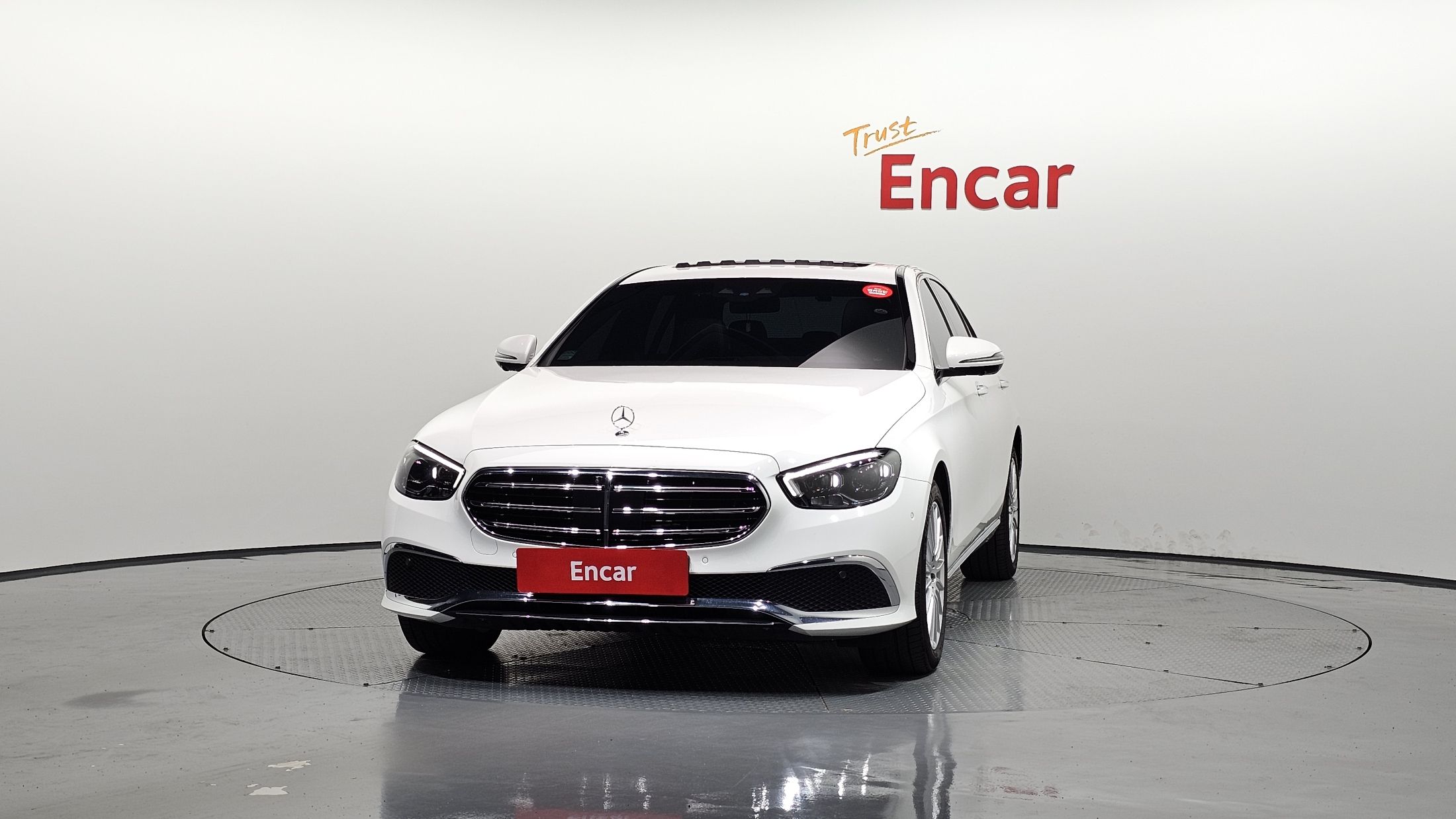 MERCEDES BENZ E-CLASS W213 2023