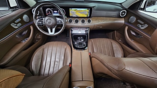 MERCEDES BENZ E-CLASS W213 2019
