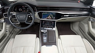 AUDI A7 4K 2023