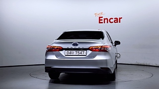 TOYOTA CAMRY XV70 2019