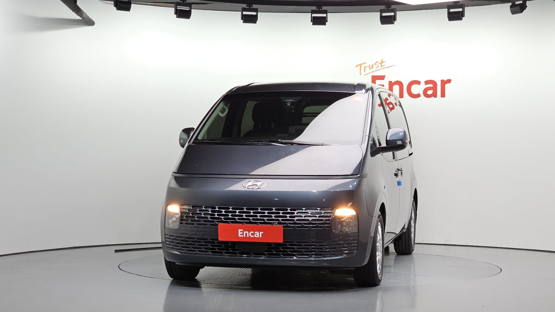 HYUNDAI STARIA 2022