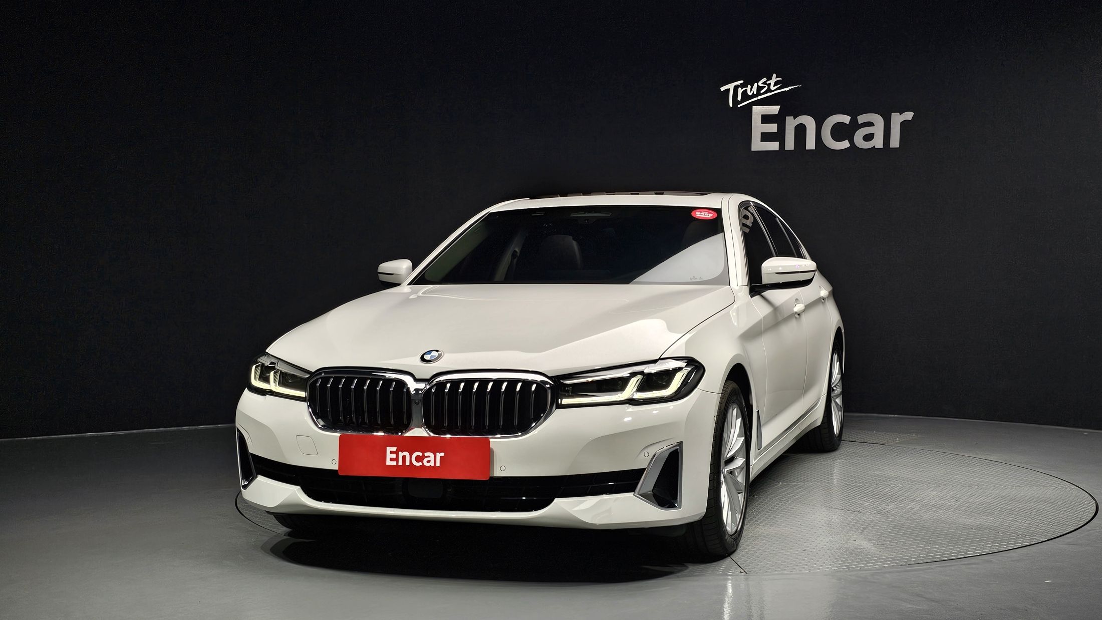 BMW 5-SERIES G30 2021