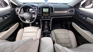 SAMSUNG QM6 2019