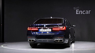 BMW 7-SERIES G11 2017