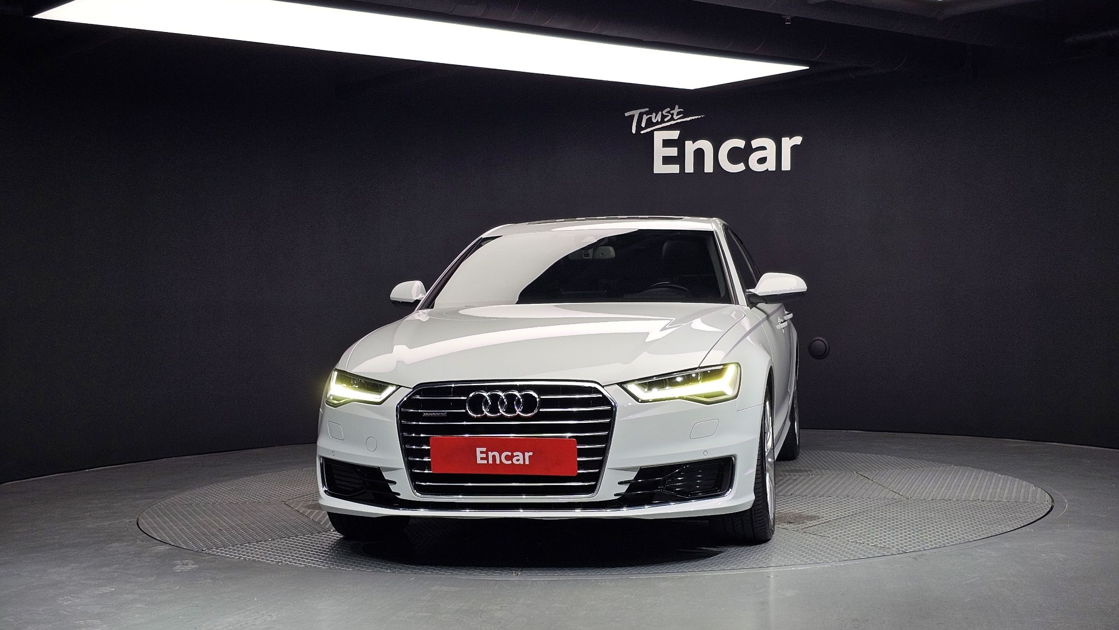 AUDI A6 2016