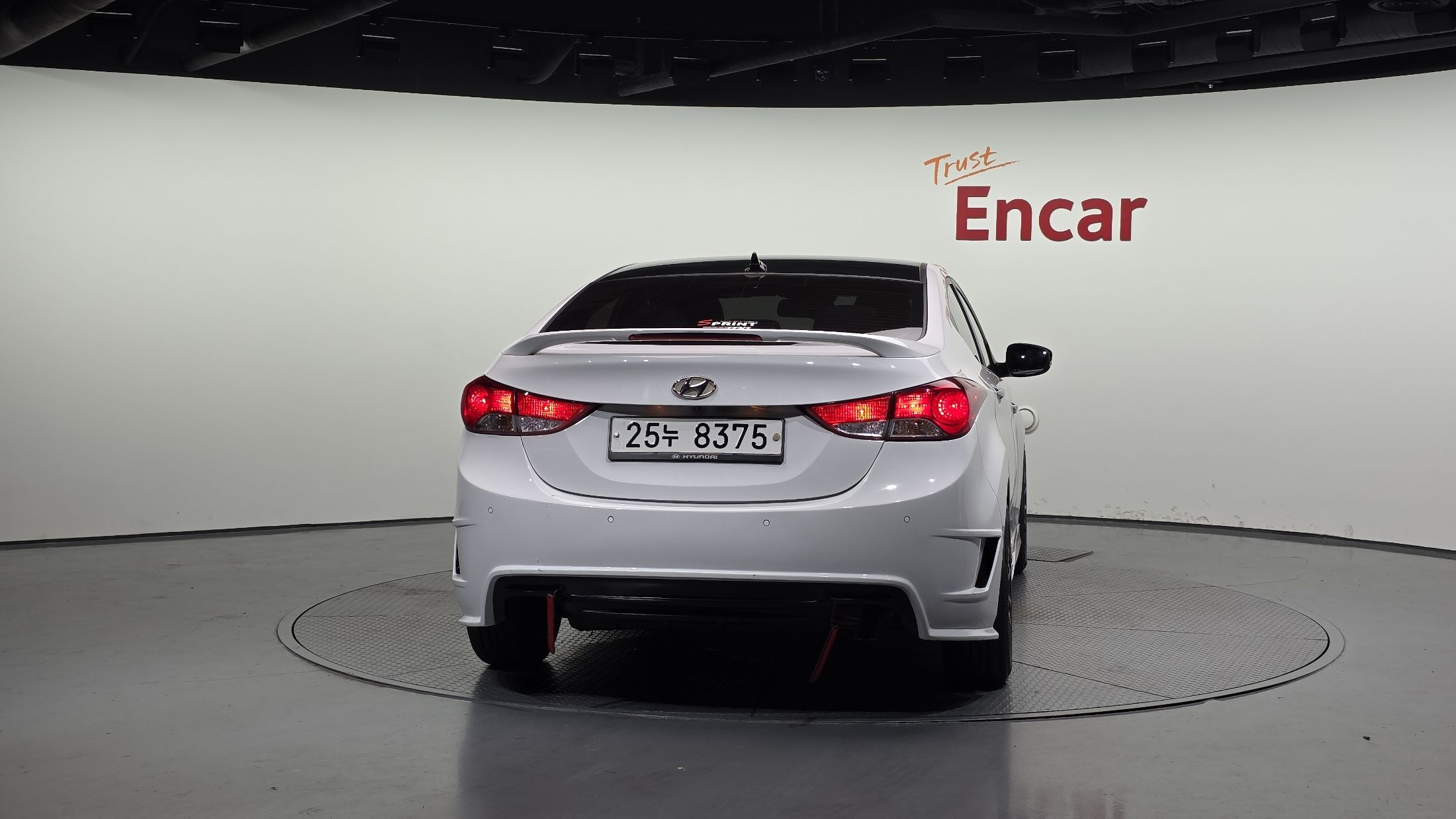 HYUNDAI AVANTE MD 2011