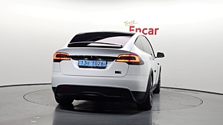 TESLA MODEL X 2023