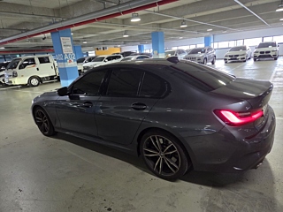 BMW 3-SERIES G20 2019