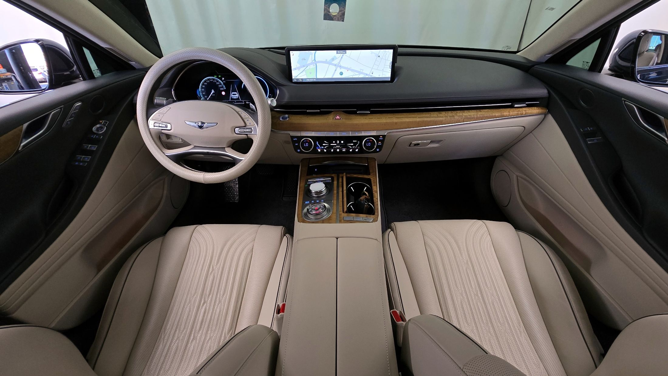 GENESIS G80 RG3 2022