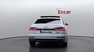 AUDI A6 C8 2021
