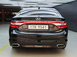 HYUNDAI GRANDEUR HG 2016