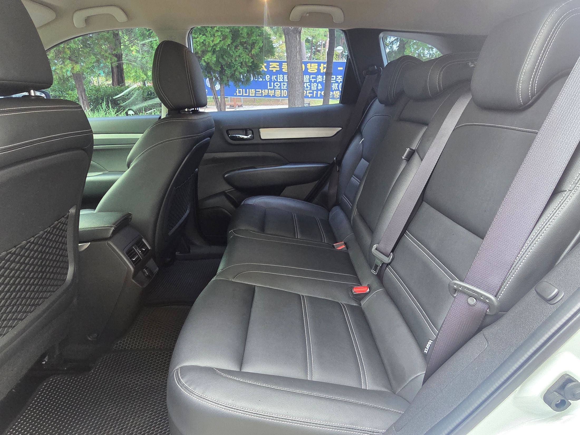 SAMSUNG QM6 2020