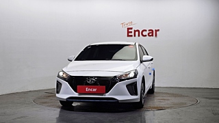 HYUNDAI IONIQ HYBRID 2016
