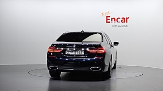 BMW 7-SERIES G11 2018