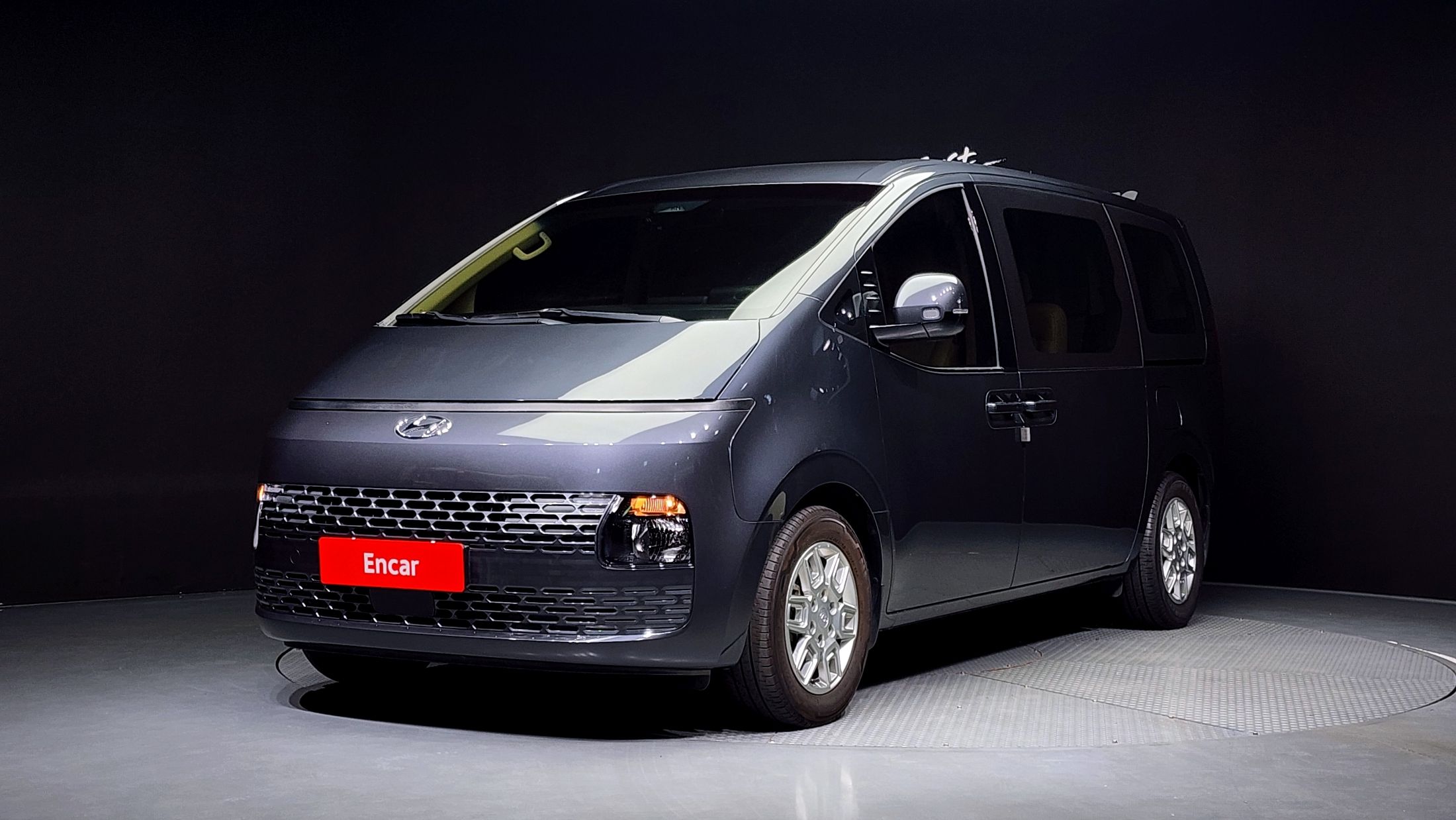 Аукционный лист HYUNDAI STARIA 2023