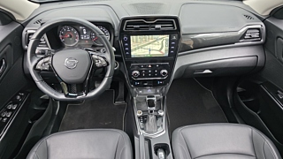 SSANGYONG TIVOLI VERY NEW 2021