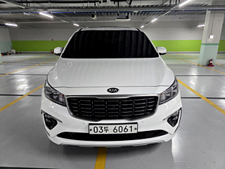 KIA CARNIVAL 2018