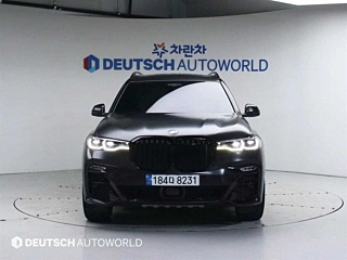 BMW X7 G07  2022