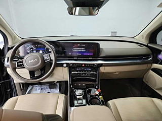 KIA CARNIVAL 2021