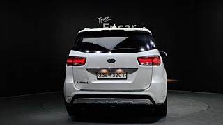KIA CARNIVAL 2018