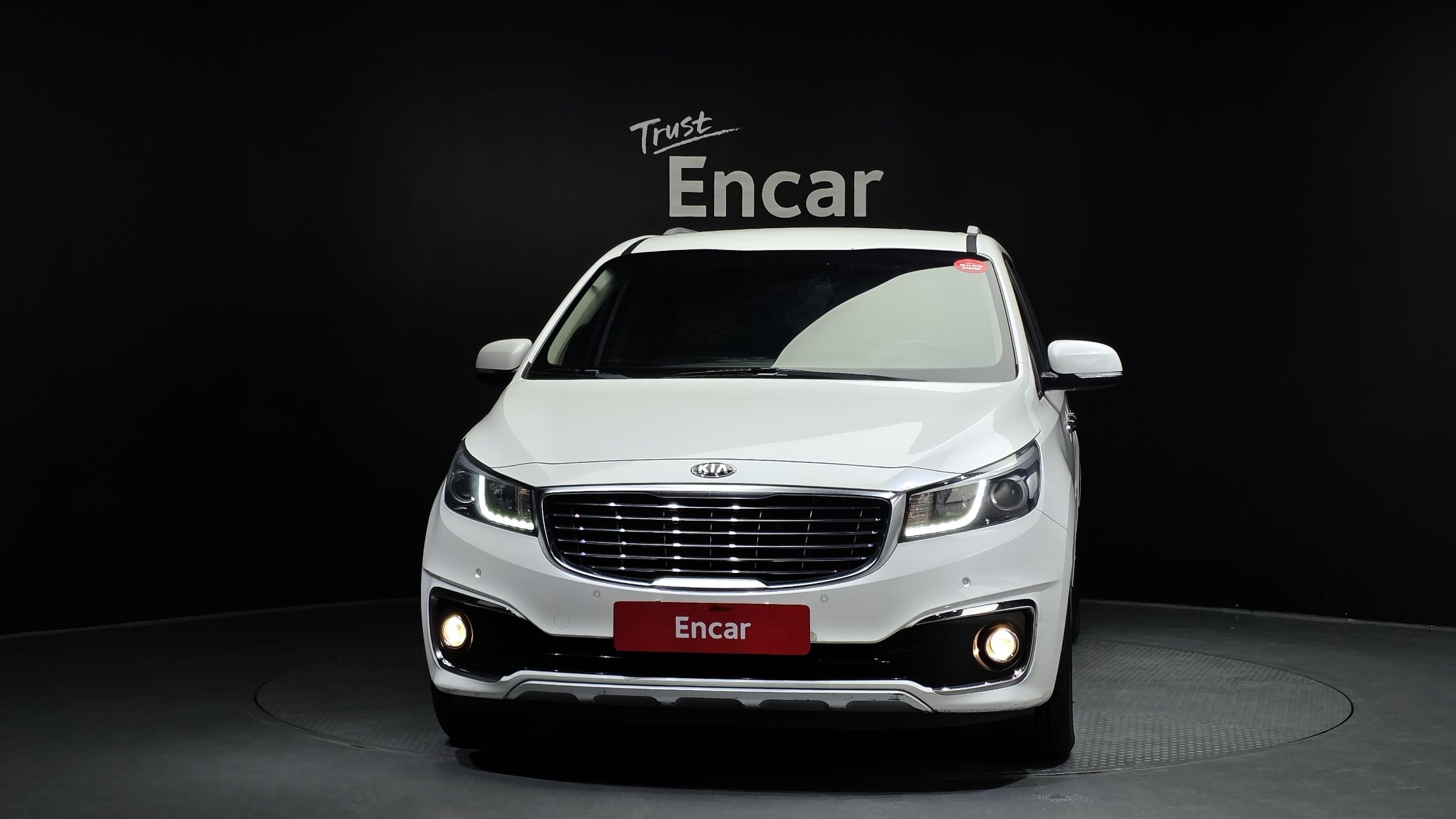 KIA CARNIVAL 2018