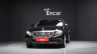MERCEDES BENZ E-CLASS W213 2019