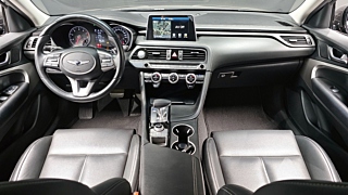 GENESIS G70 2017