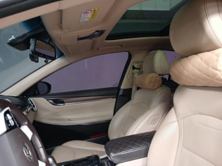HYUNDAI GRANDEUR IG 2018