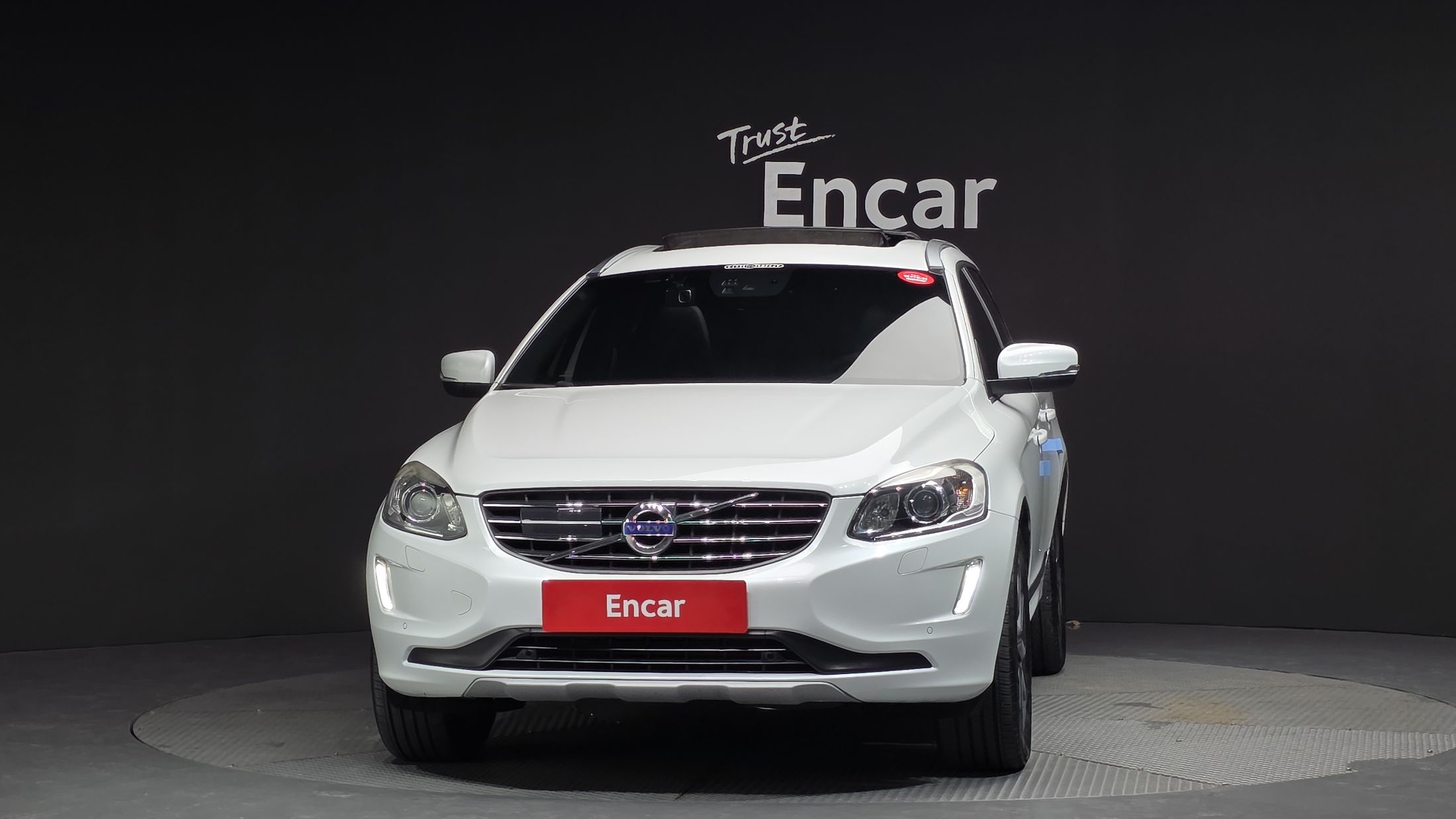 VOLVO XC60 2016