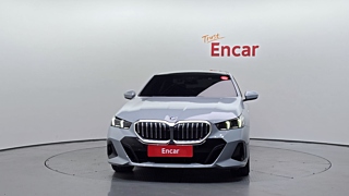 BMW 5-SERIES G60 2024