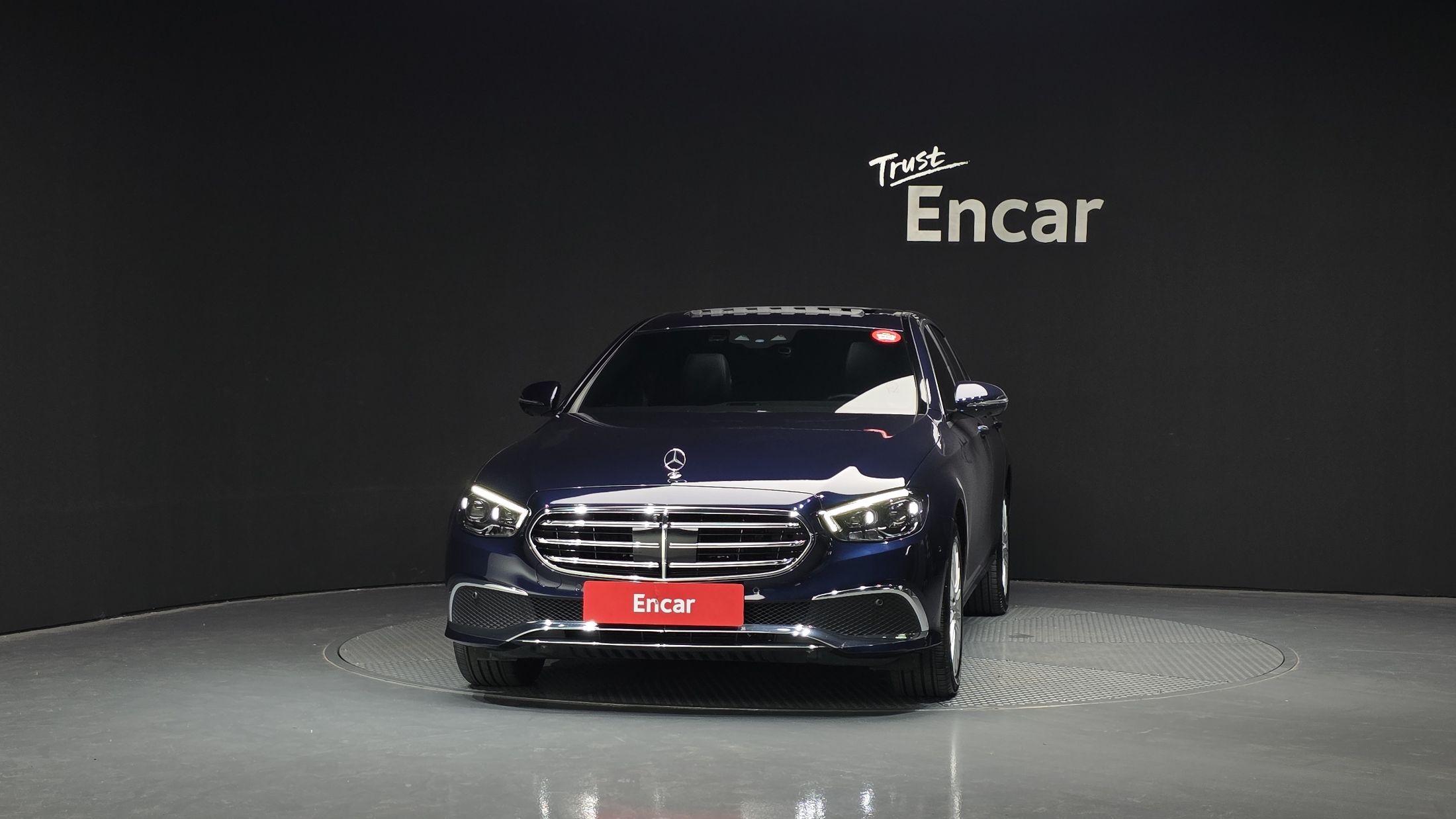 MERCEDES BENZ E-CLASS W213 2021