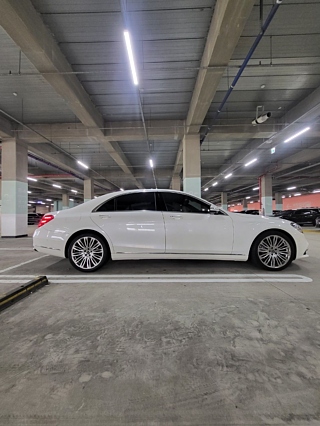 MERCEDES BENZ S-CLASS W222 2019