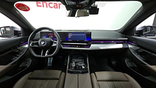 BMW 5-SERIES G60 2024