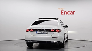 MERCEDES BENZ E-CLASS W214  E200 Avantgarde 2024