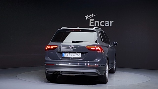 VOLKSWAGEN TIGUAN 2020