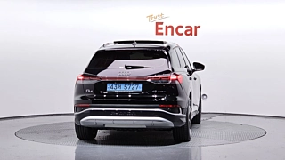 AUDI Q4 E-TRON F4 2022