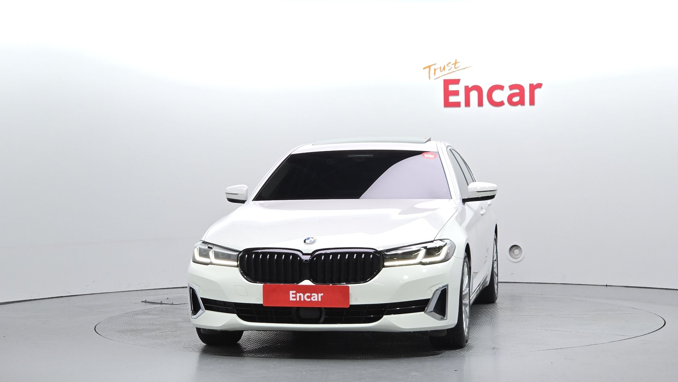 BMW 5-SERIES G30 2022