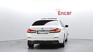 BMW 5-SERIES G30 2022