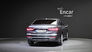 AUDI A6 C8 2021