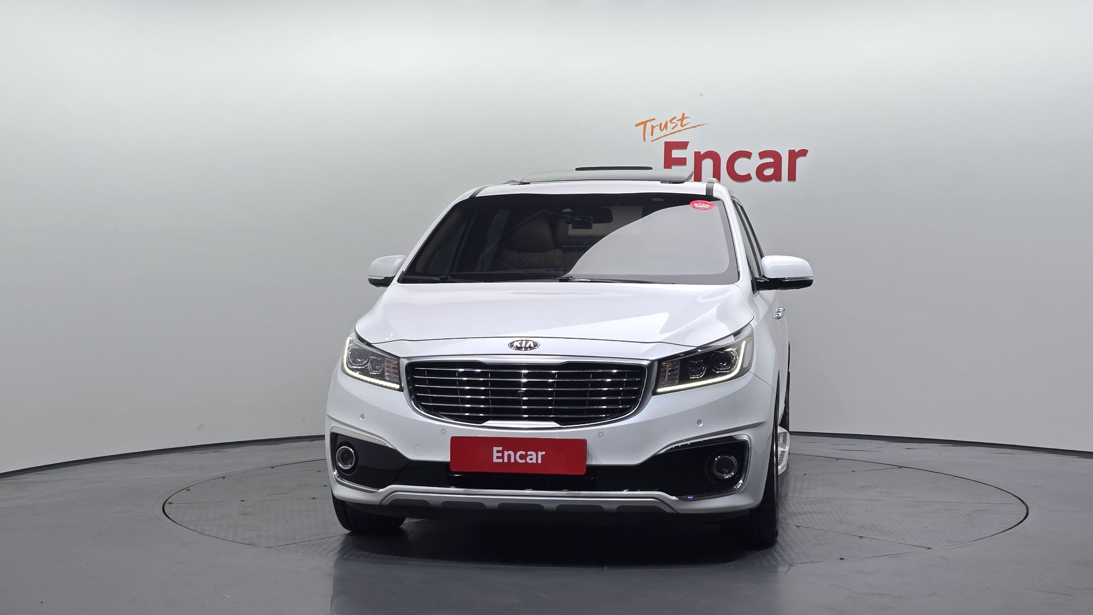 KIA CARNIVAL 2017