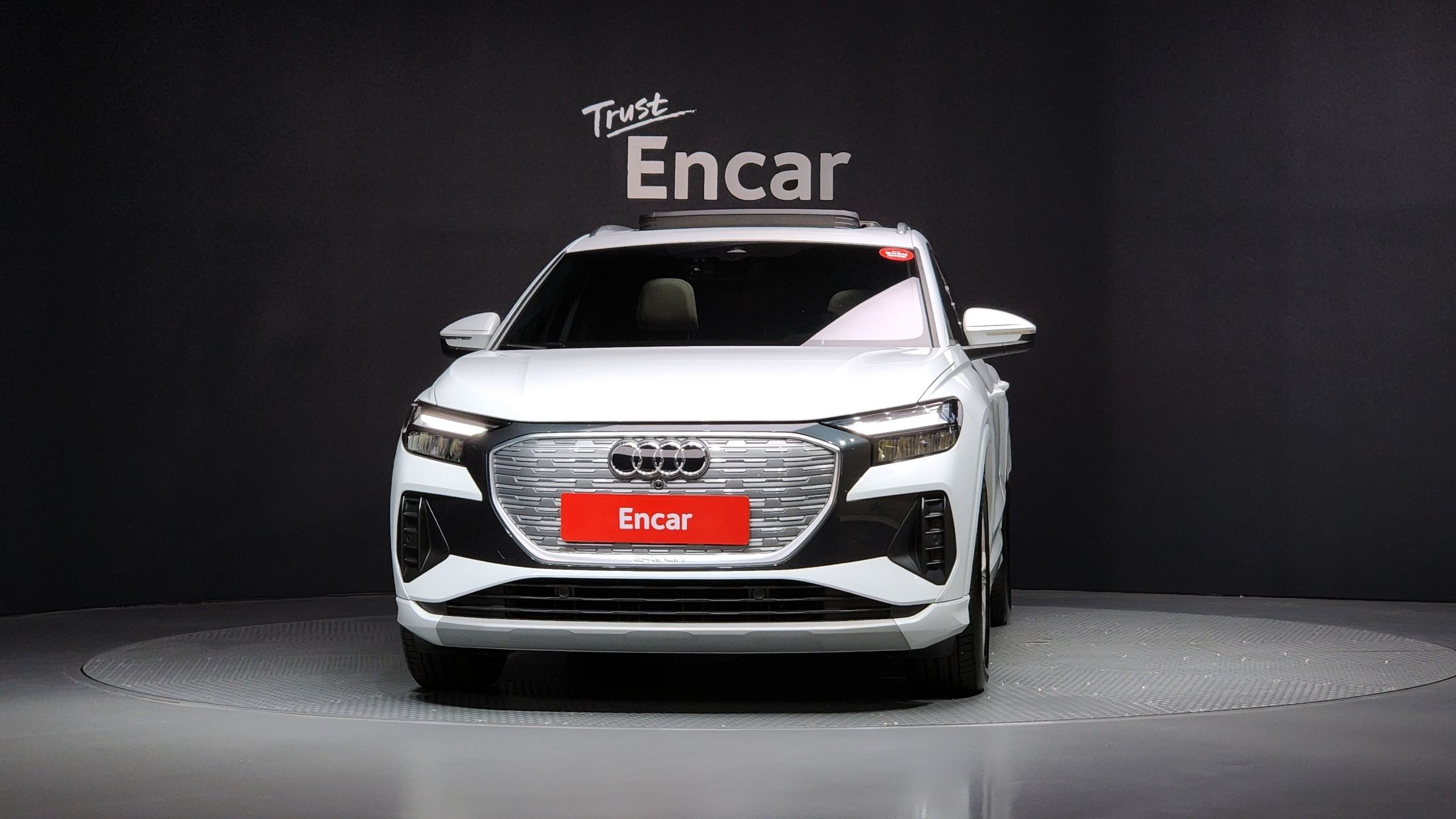 AUDI Q4 E-TRON F4 2022