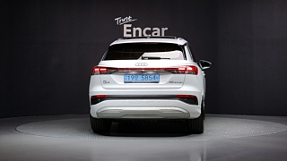 AUDI Q4 E-TRON F4 2022
